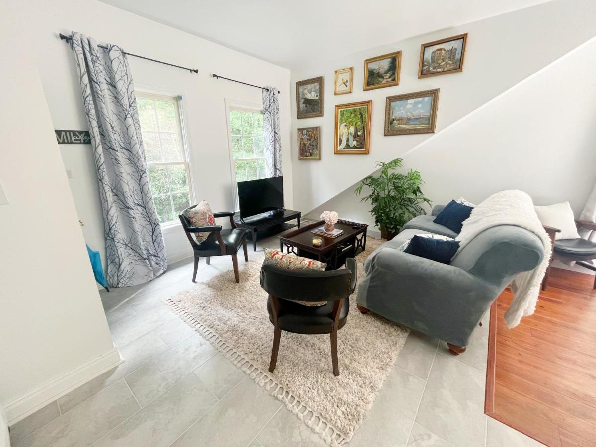 Elegant Guest Studio In Upscale Community Covington Bagian luar foto