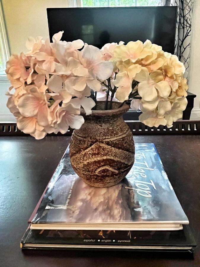Elegant Guest Studio In Upscale Community Covington Bagian luar foto